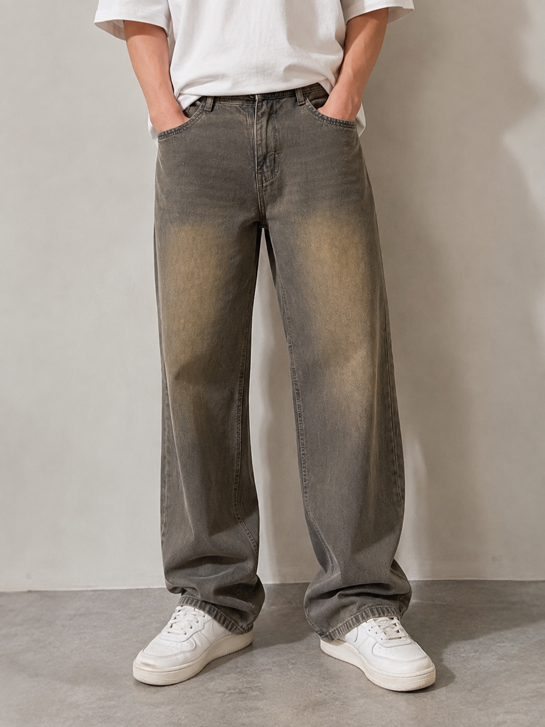 Men’s Vintage Washed Brown Straight-Fit Denim Jeans