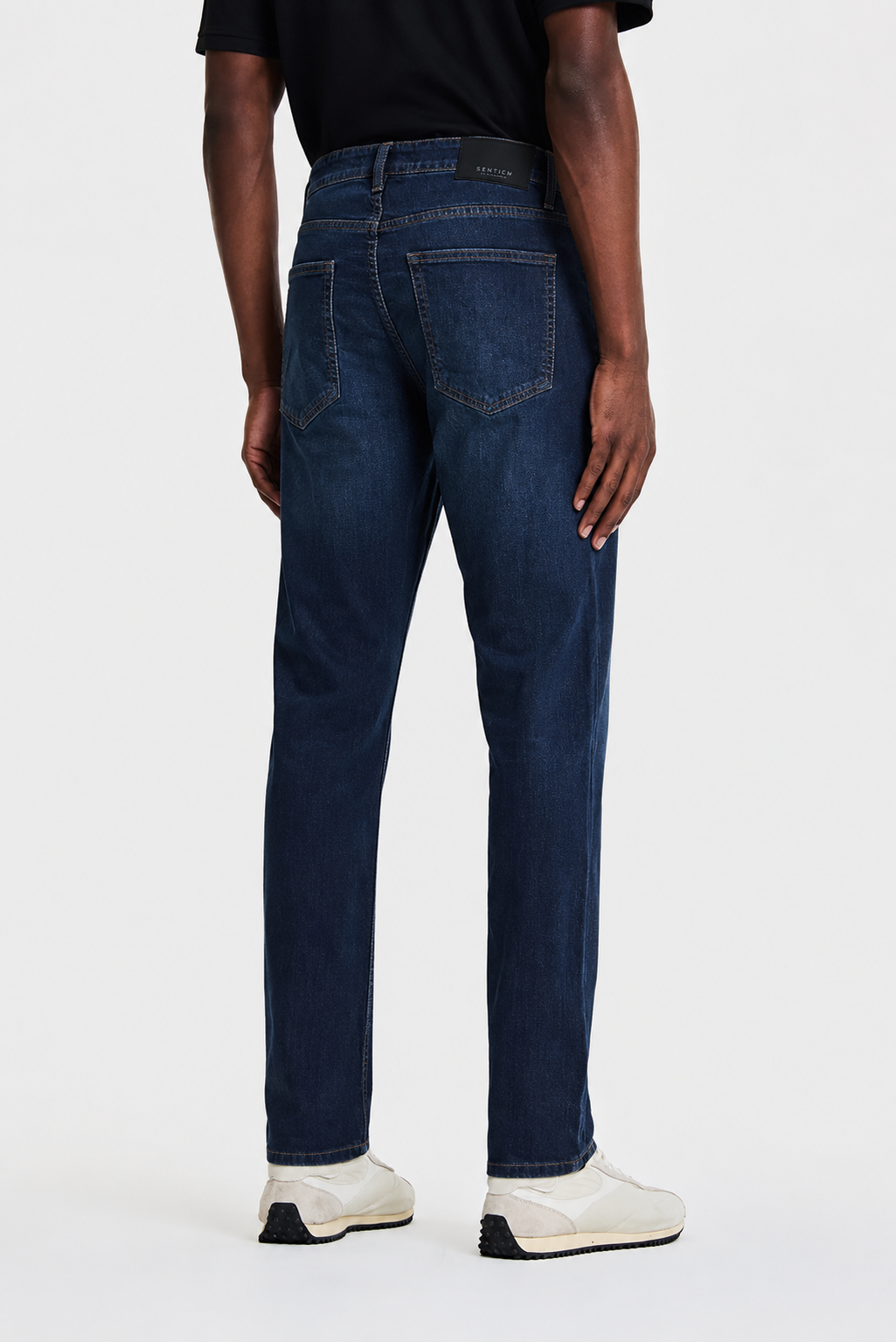 Men's Classic Dark Wash Straight Fit Jeans